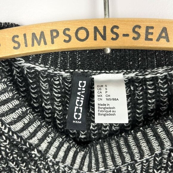 H&M Loose Fit Knit Sweater Black Melange Fall Size Small - Picture 5 of 6